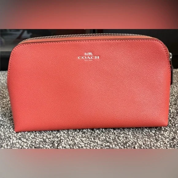 Authentic Coach Cosmetic Bag in Coral Crossgrain leather! 😍 - Picture 1 of 6